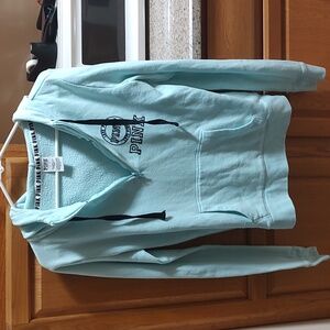 Exc ladies love Pink hoodie Sz S/Md